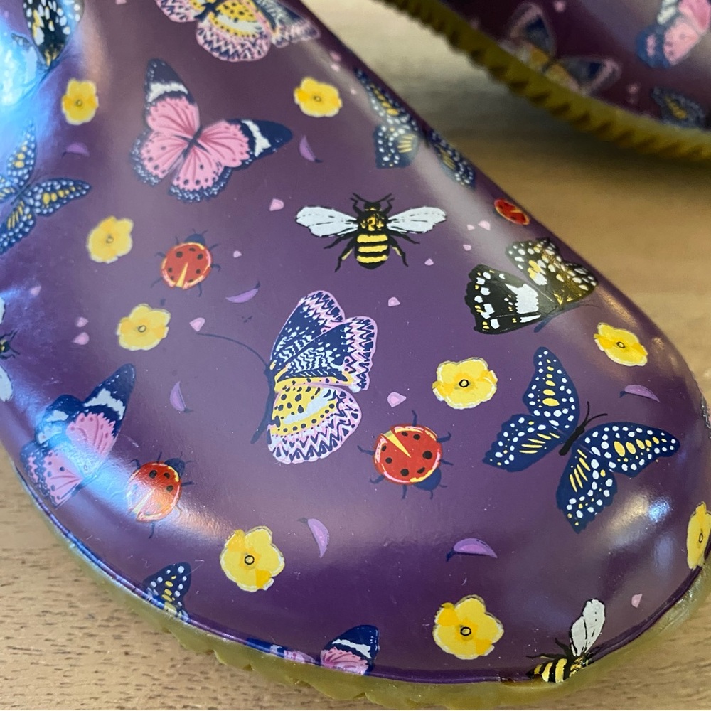 Purple Garden Clogs 7 | Enchanted Insects Purple Butterflies Bees Ladybugs - Picture 4 of 7
